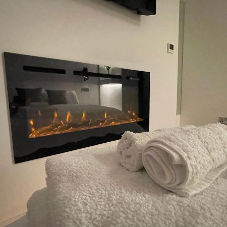 Luxury Apartment Edinburgh Centre With Steam Room Экстерьер фото